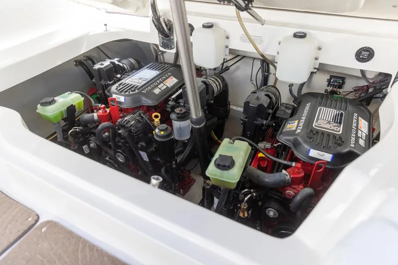 Cobalt Yacht Photos Pics 2008 Cobalt 303 boat engine compartment with dual engines.