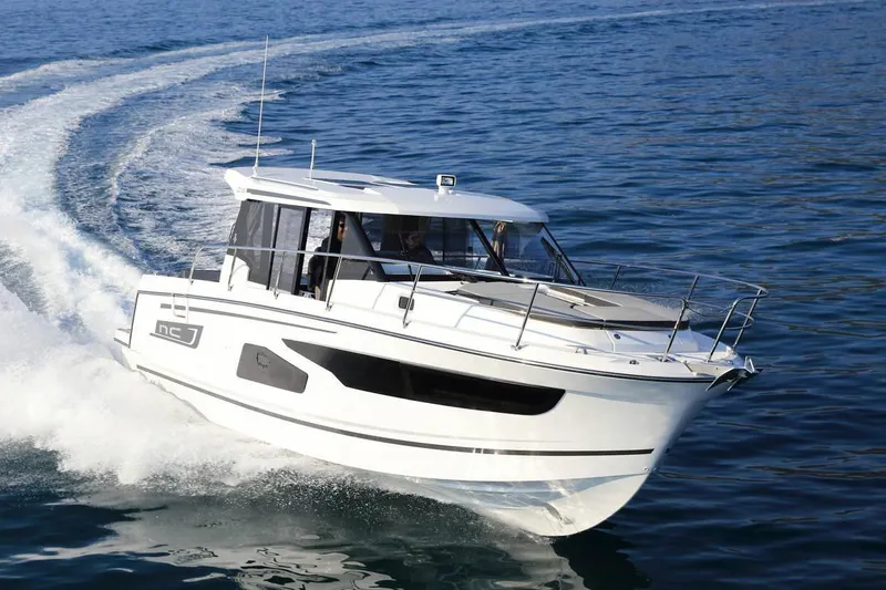  Yacht Photos Pics Manufacturer Provided Image