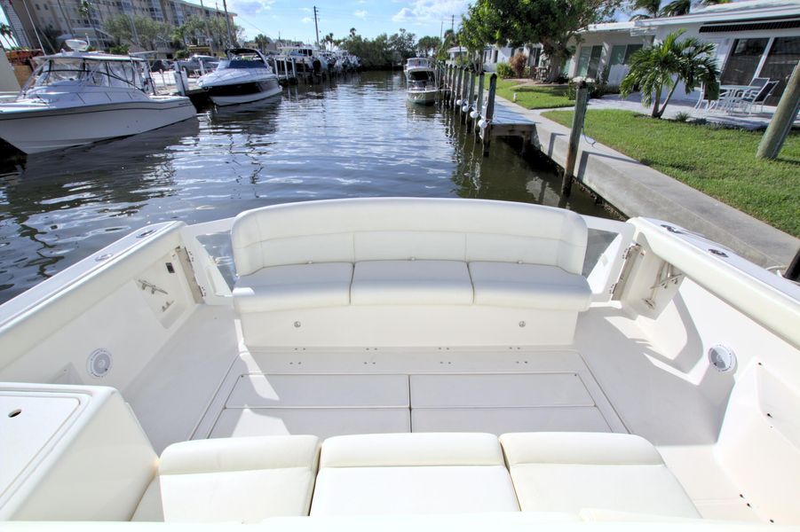 2003 Tiara Yachts 4000 Express