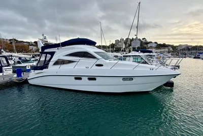 2007 Sealine F34