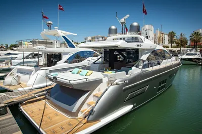 Azimut S6