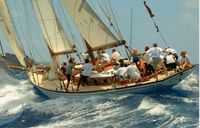 1915 Herreshoff Schooner NYYC40