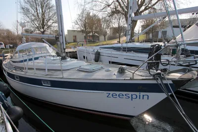 1988 Hallberg-Rassy 352