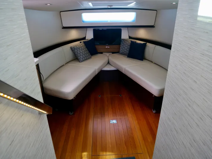 Big Papa Yacht Photos Pics 