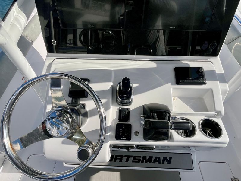 2020 Sportsman Open 282 Center Console