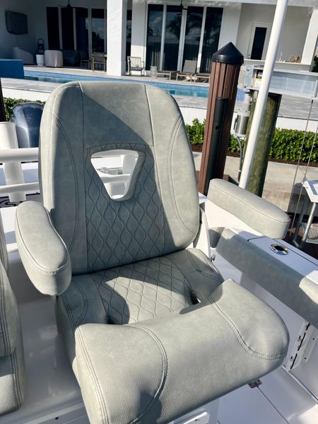 2020 Sportsman Open 282 Center Console