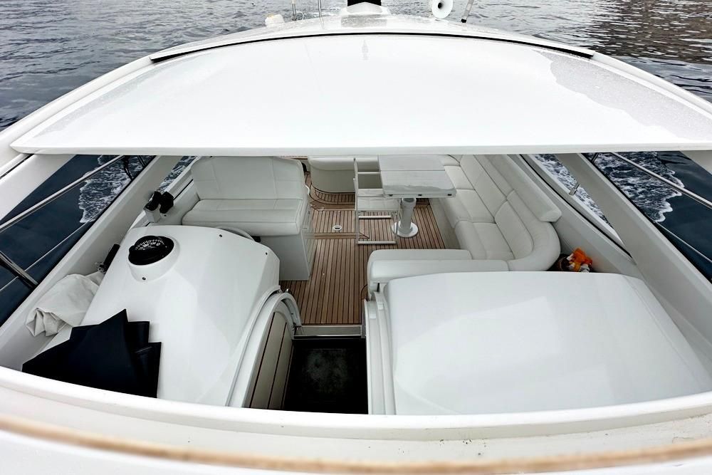 2007 Pershing 49 