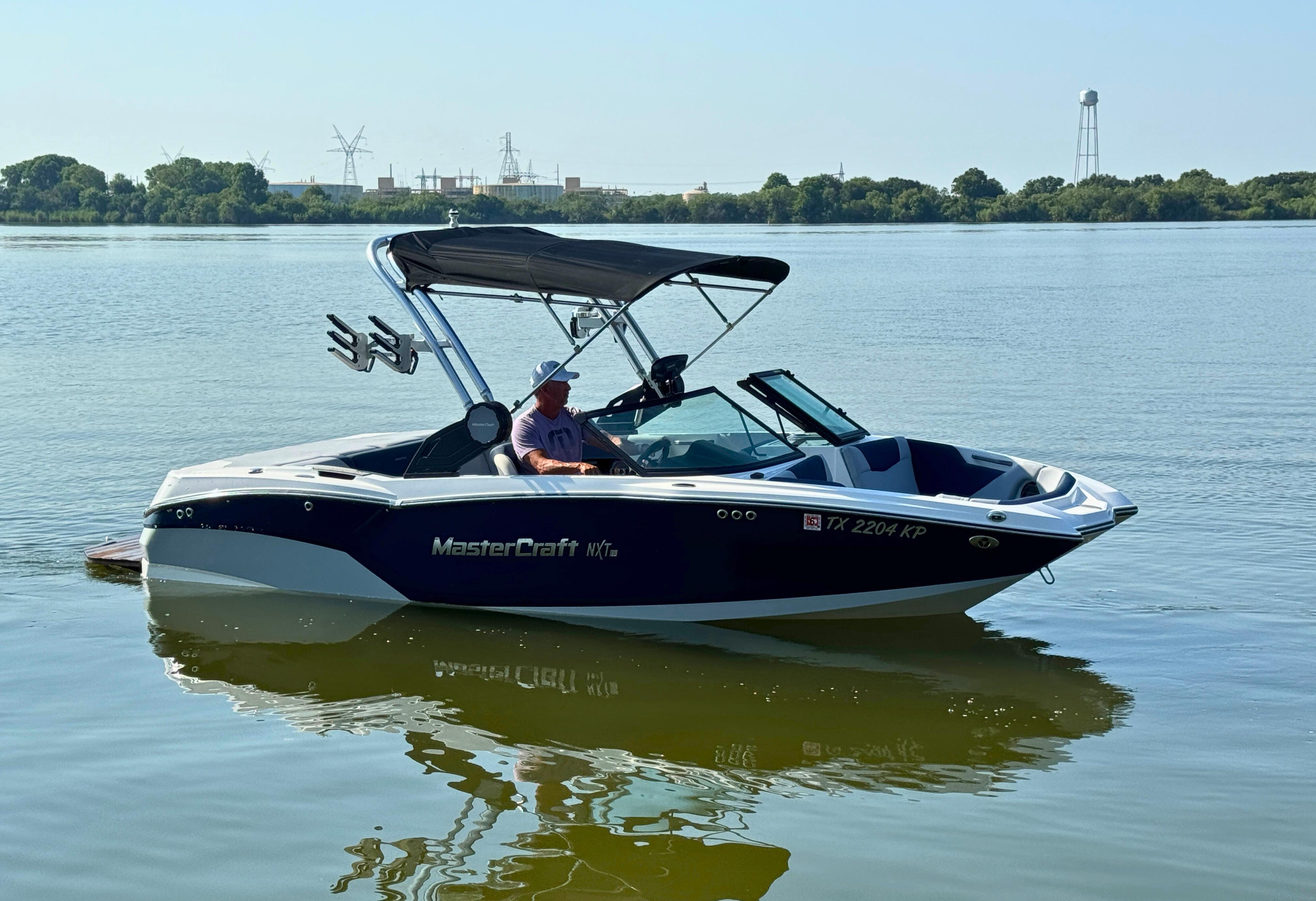 MasterCraft NXT20