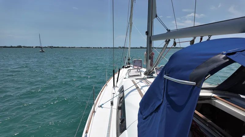 Beluga Yacht Photos Pics 