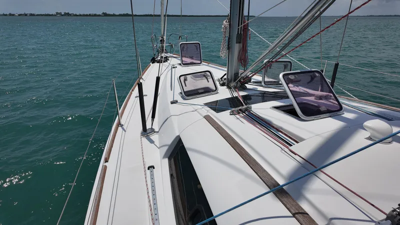 Beluga Yacht Photos Pics 