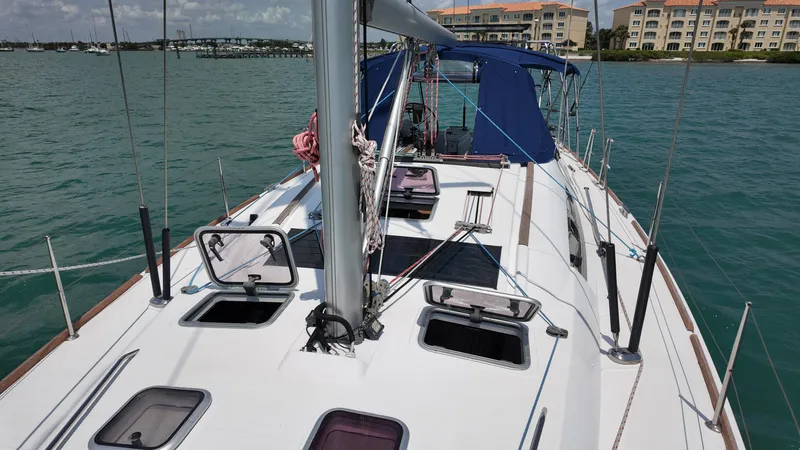 Beluga Yacht Photos Pics 