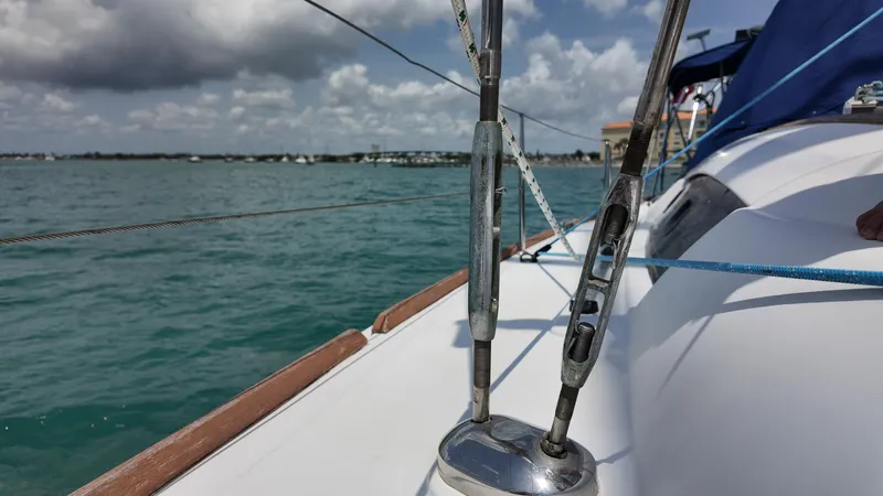 Beluga Yacht Photos Pics 