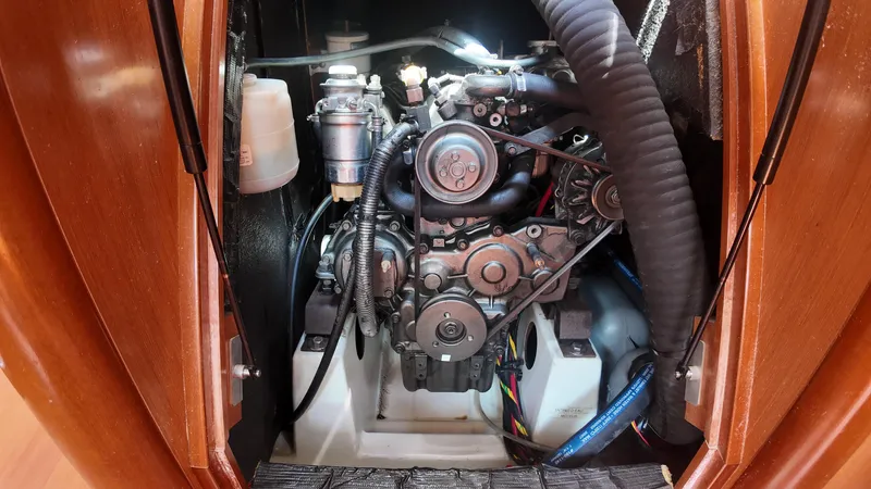 Beluga Yacht Photos Pics 