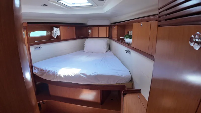 Beluga Yacht Photos Pics 