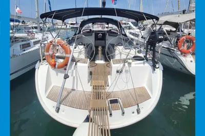 2010 Bavaria Cruiser 51