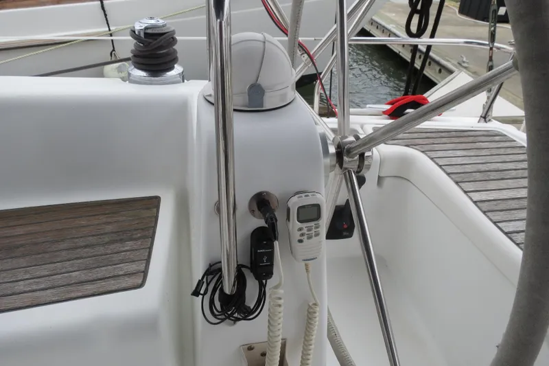 Quest Yacht Photos Pics 