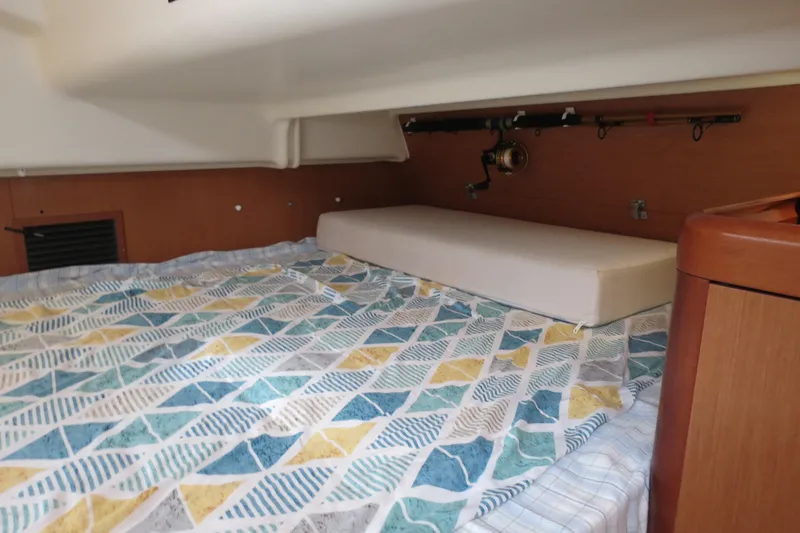 Quest Yacht Photos Pics 