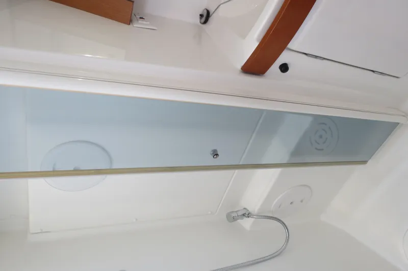 Quest Yacht Photos Pics 