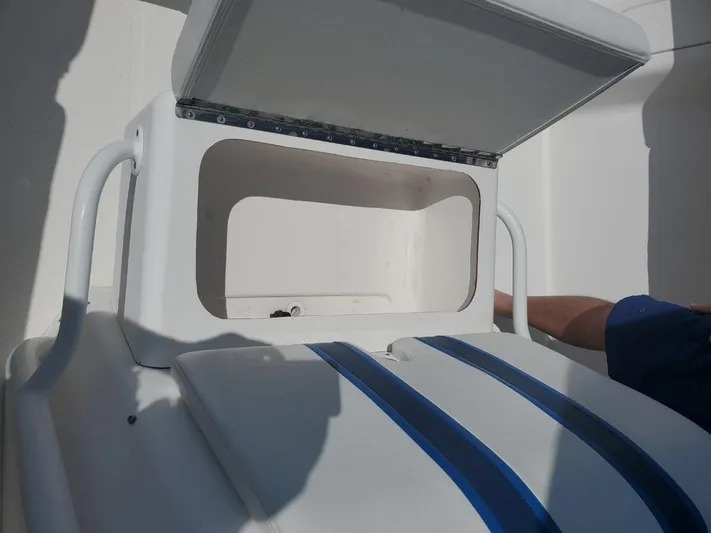 Just Cuz Yacht Photos Pics 