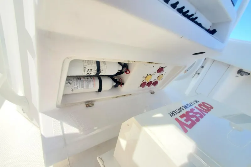 Just Cuz Yacht Photos Pics 