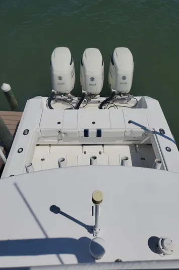 Just Cuz Yacht Photos Pics 