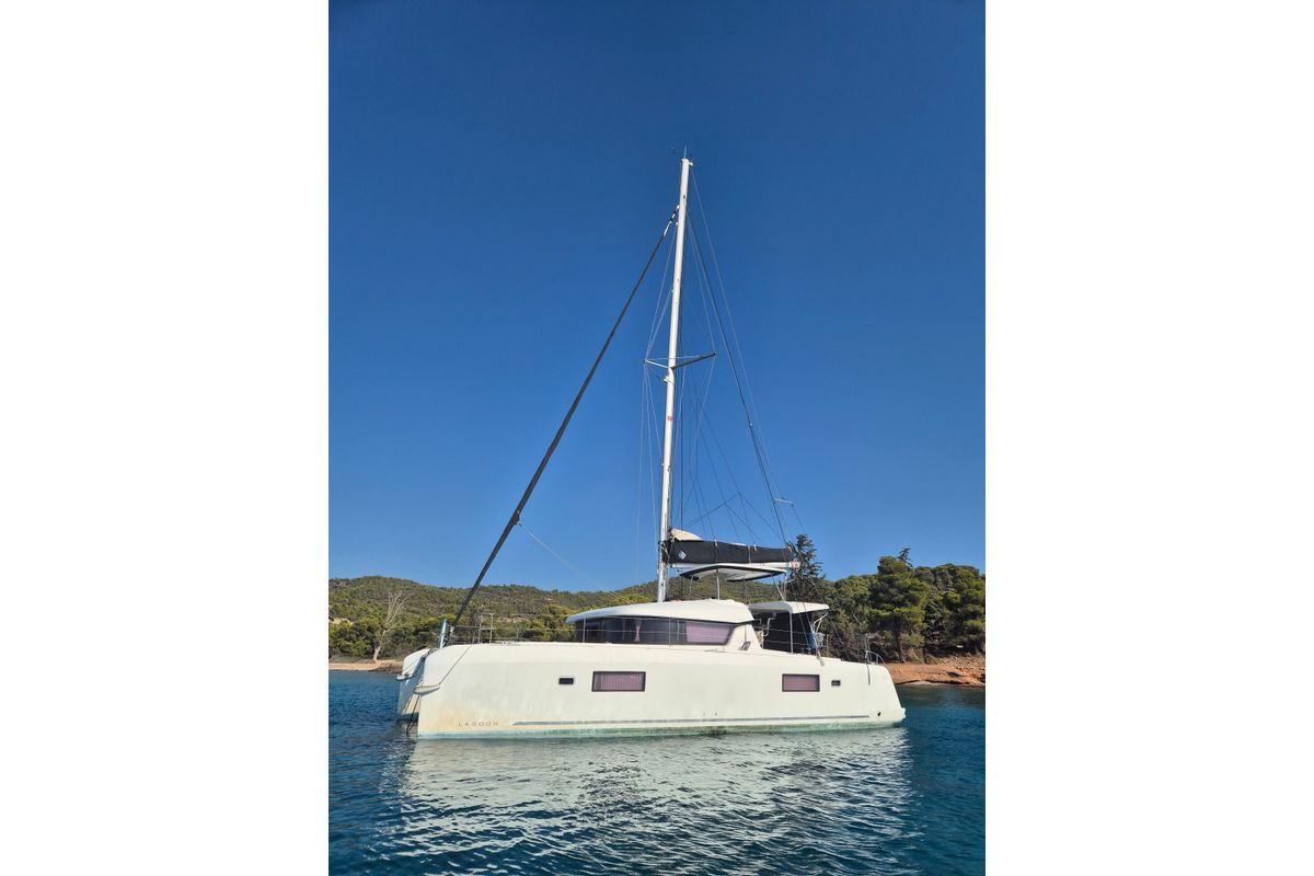 2020 Lagoon 41 