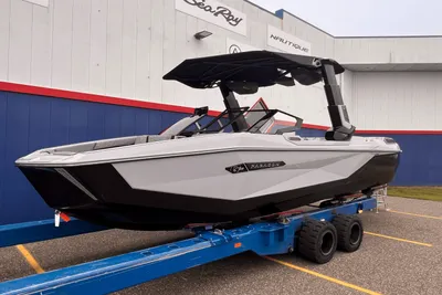 Nautique 25PARAGON