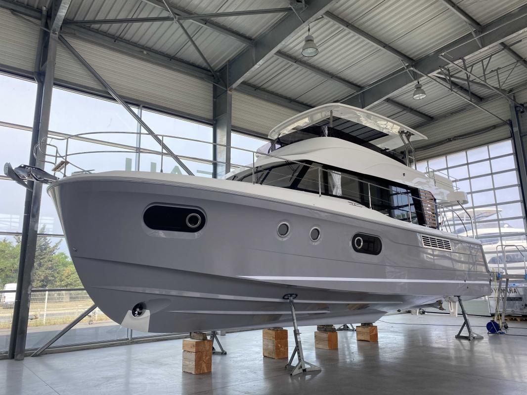 New 2023 Beneteau Swift Trawler 48 - 66 - Pyrénées-Orientales | TopBoats