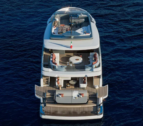 Extra X100 Triplex Yacht Photos Pics EXTRA 100 TRIPLEX