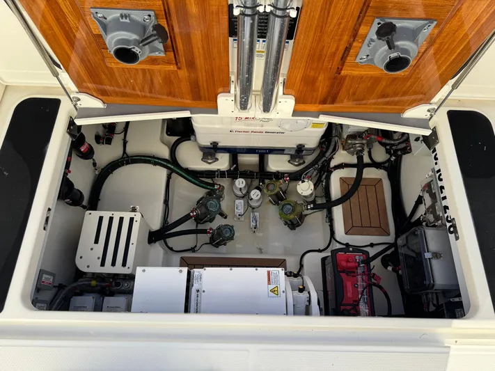 Isle Hope'n Yacht Photos Pics 