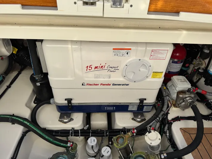 Isle Hope'n Yacht Photos Pics 