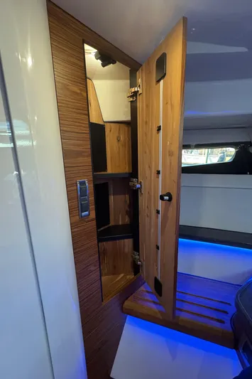 Isle Hope'n Yacht Photos Pics 