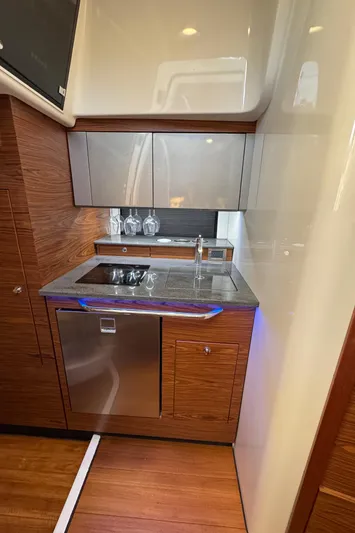 Isle Hope'n Yacht Photos Pics 