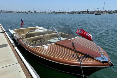 Chris-Craft Continental Gull Wing