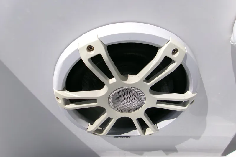  Yacht Photos Pics Close-up of a speaker on a 2024 Sportsman Masters 267OE Bay Boat.
