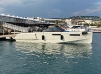 2021 Evo Yachts R4 WA XT