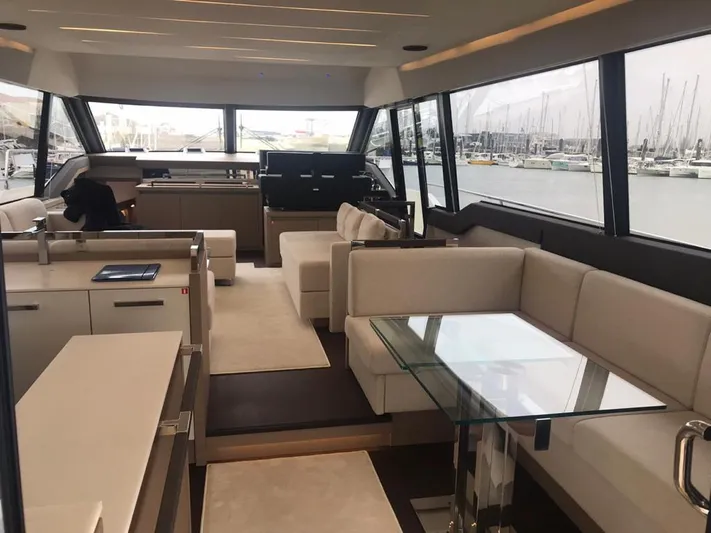  Yacht Photos Pics Prestige 680 model 2019 / Chehab Marine