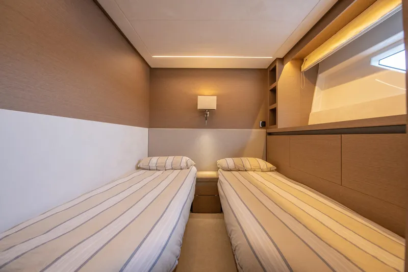  Yacht Photos Pics Prestige 680 model 2019 / Chehab Marine