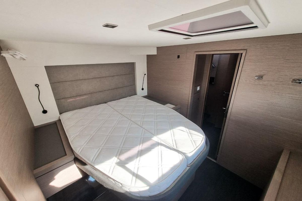 2023 Fountaine Pajot 45 