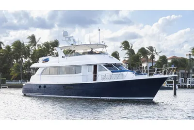 2002 Hatteras Motoryacht