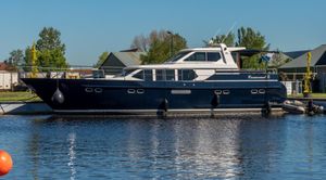 2000 Custom Pacific Alure Wheelhouse Alure