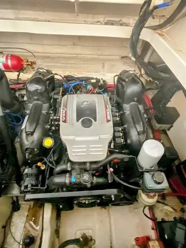 Josh'd Yacht Photos Pics Engine compartment of a 2010 Sea Ray Sundancer 310 boat.