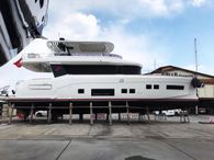 2021 Sirena 64