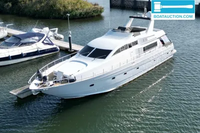 1994 Mochi Craft 65