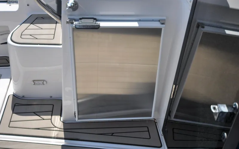 Frisky Yacht Photos Pics 2022 Cutwater C32 CB - Frisky