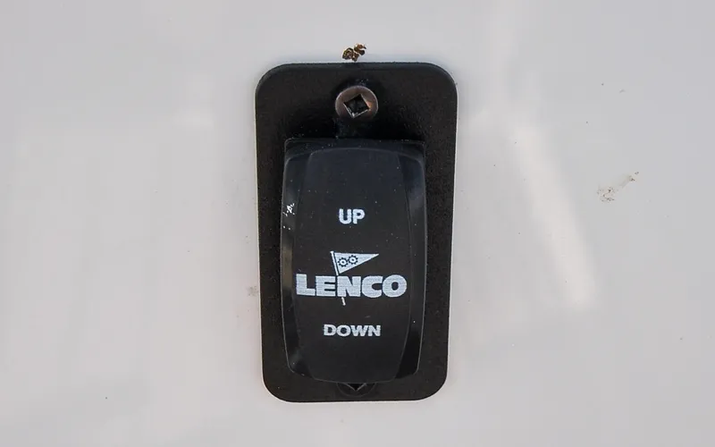 Frisky Yacht Photos Pics 2022 Cutwater C32 CB - Frisky