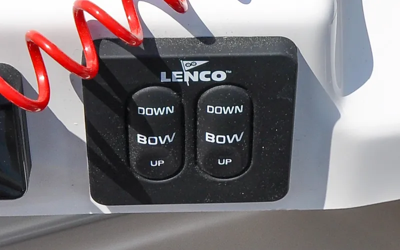 Frisky Yacht Photos Pics 2022 Cutwater C32 CB - Frisky