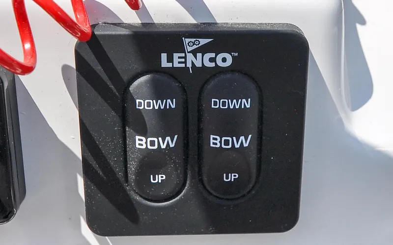 Frisky Yacht Photos Pics 2022 Cutwater C32 CB - Frisky