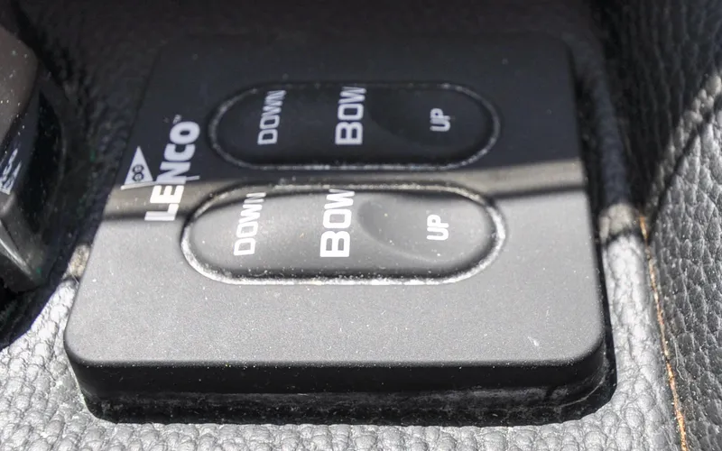 Frisky Yacht Photos Pics 2022 Cutwater C32 CB - Frisky