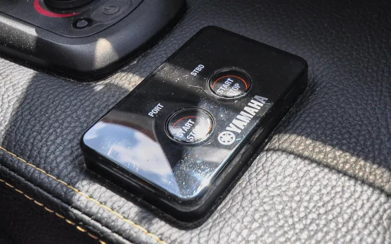 Frisky Yacht Photos Pics 2022 Cutwater C32 CB - Frisky